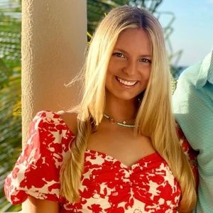 Meet your Posher, Ro